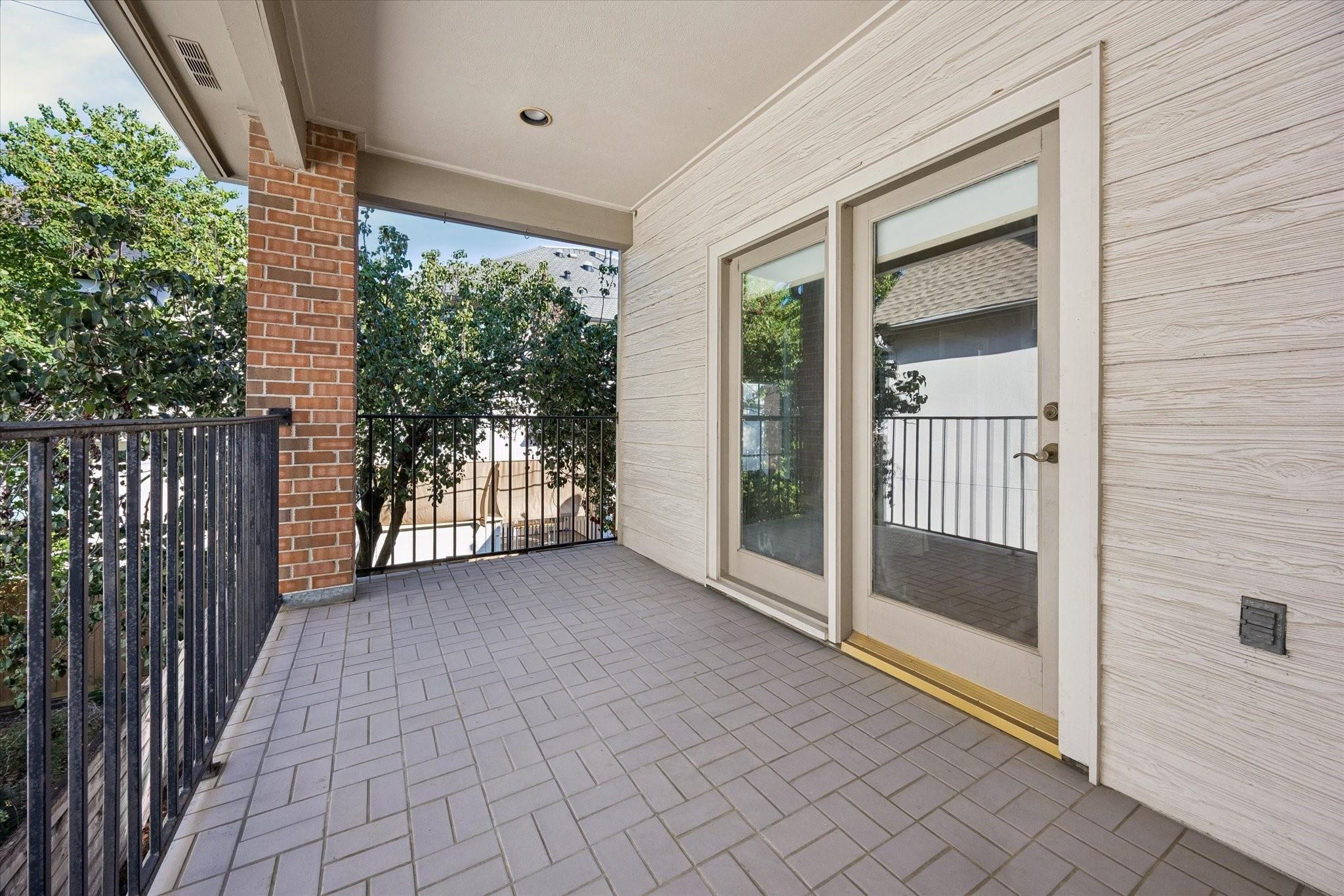 551 S 2nd Street