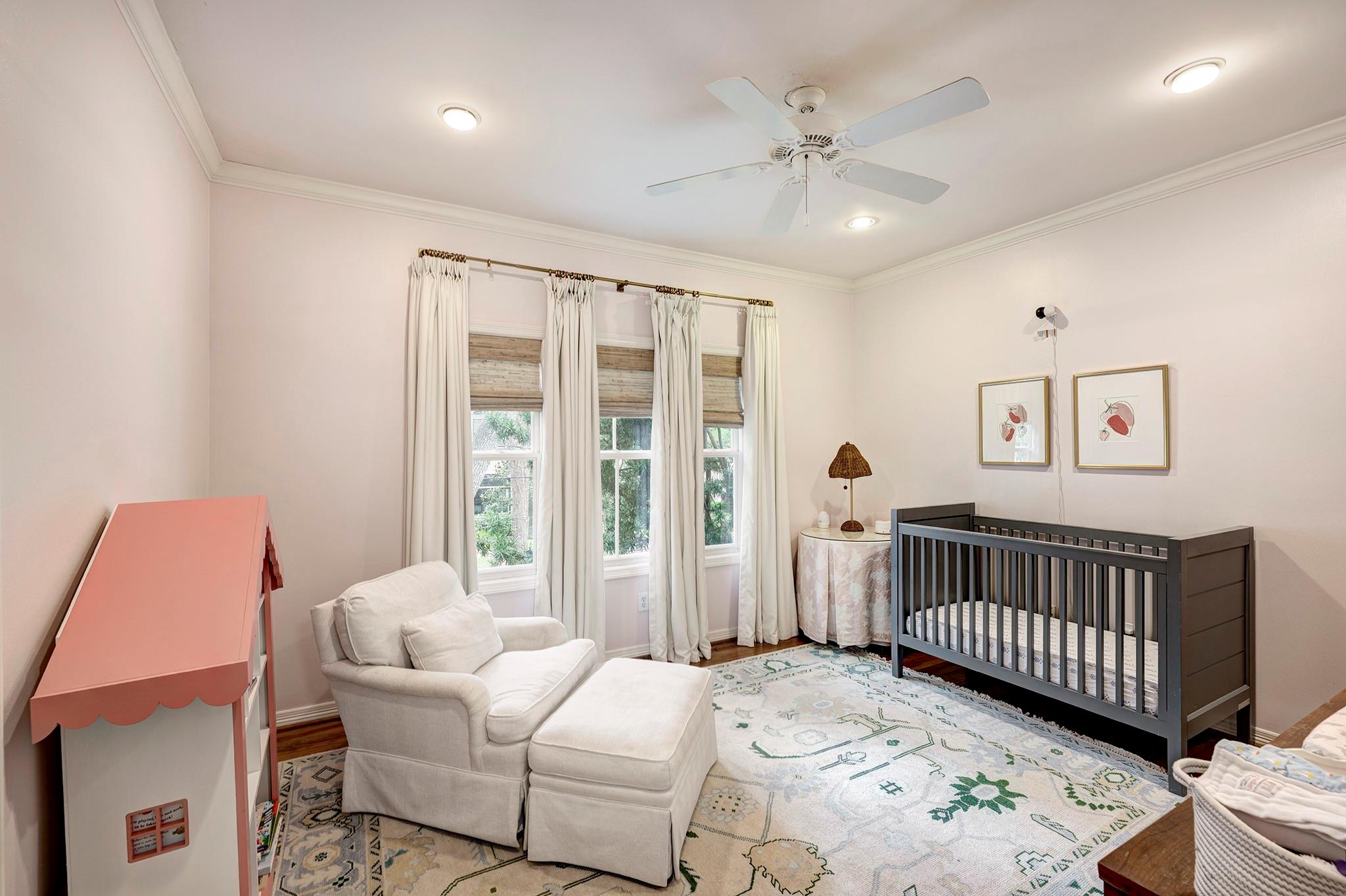 4039 Swarthmore Street