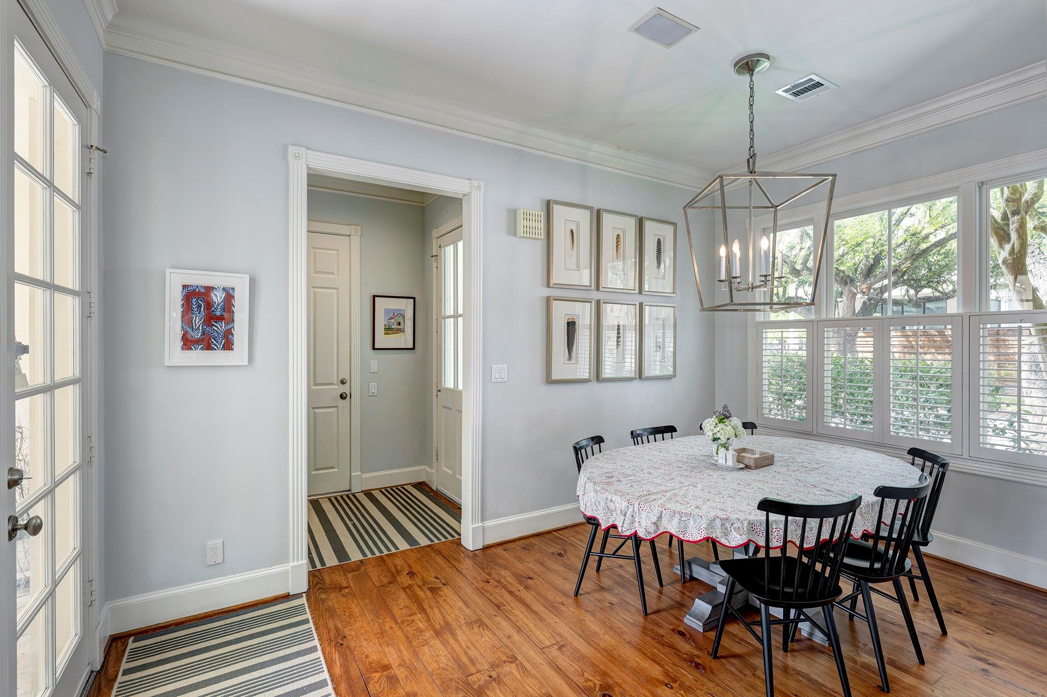 4039 Swarthmore Street