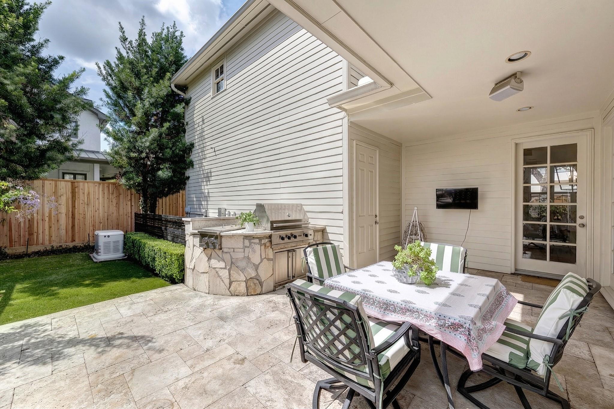 4039 Swarthmore Street