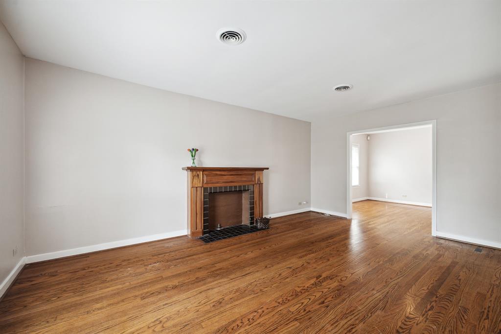 2526 Southgate Boulevard