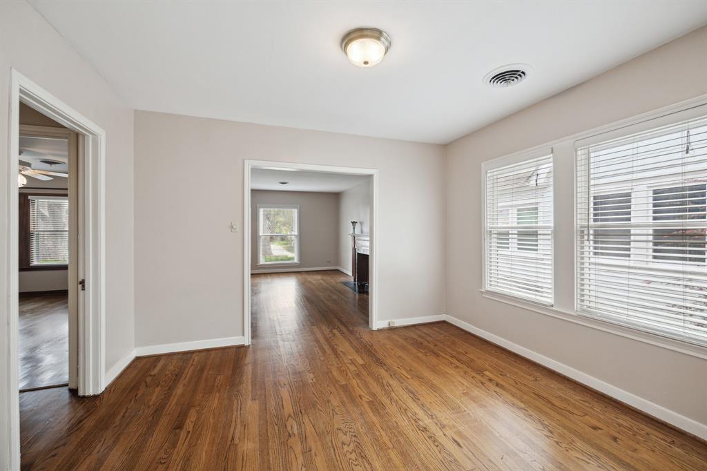 2526 Southgate Boulevard
