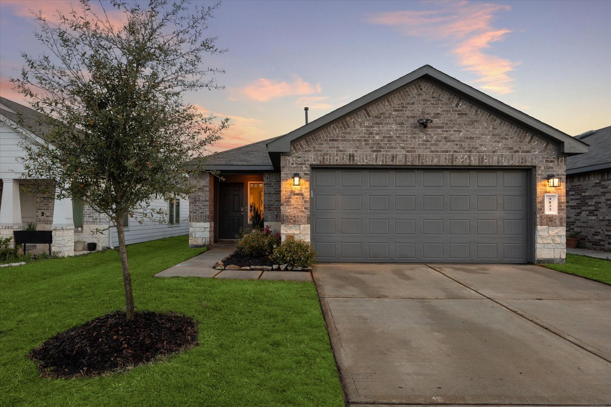9833 Glen Brook Lane