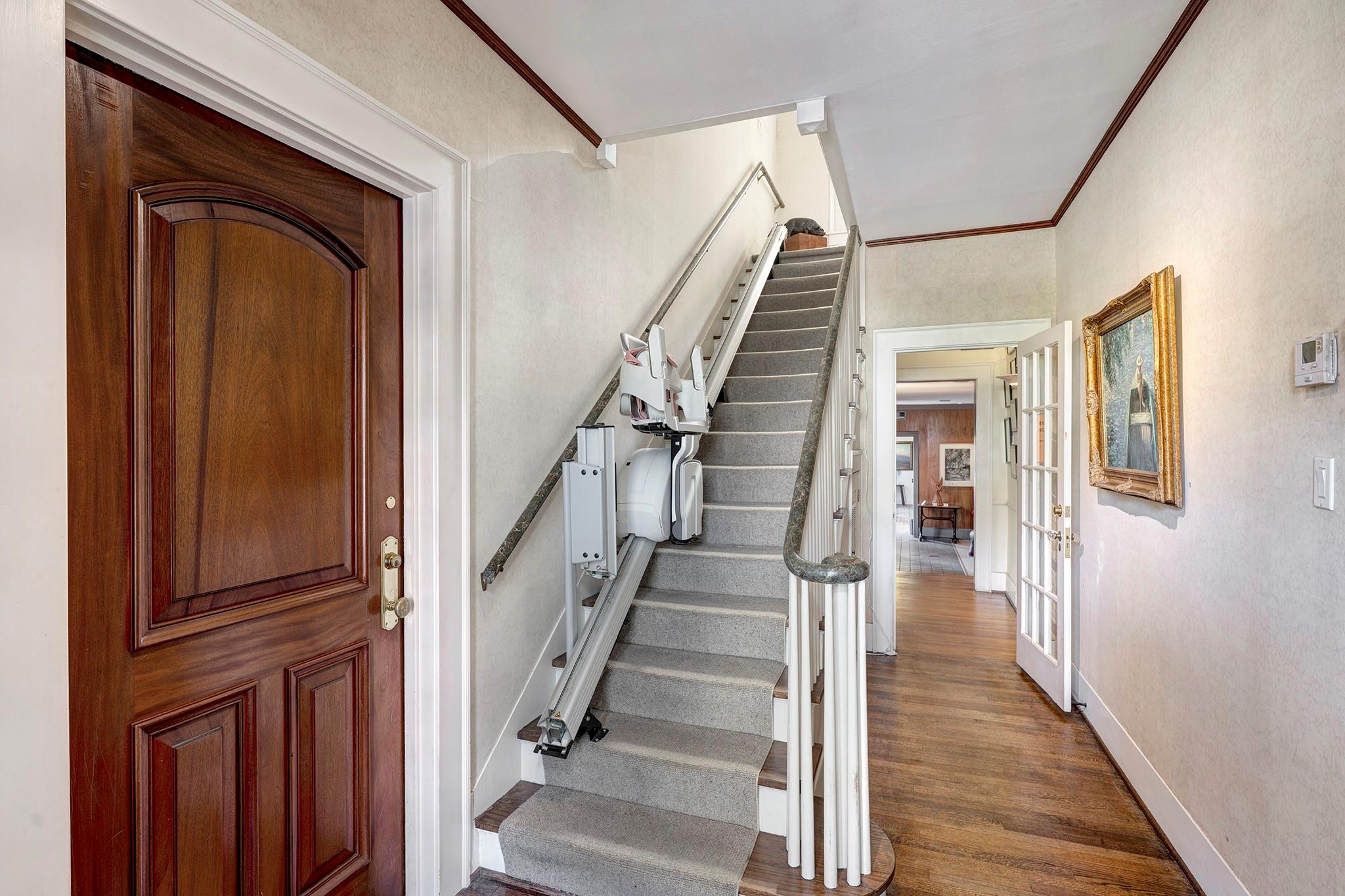 1215 Barkdull Street