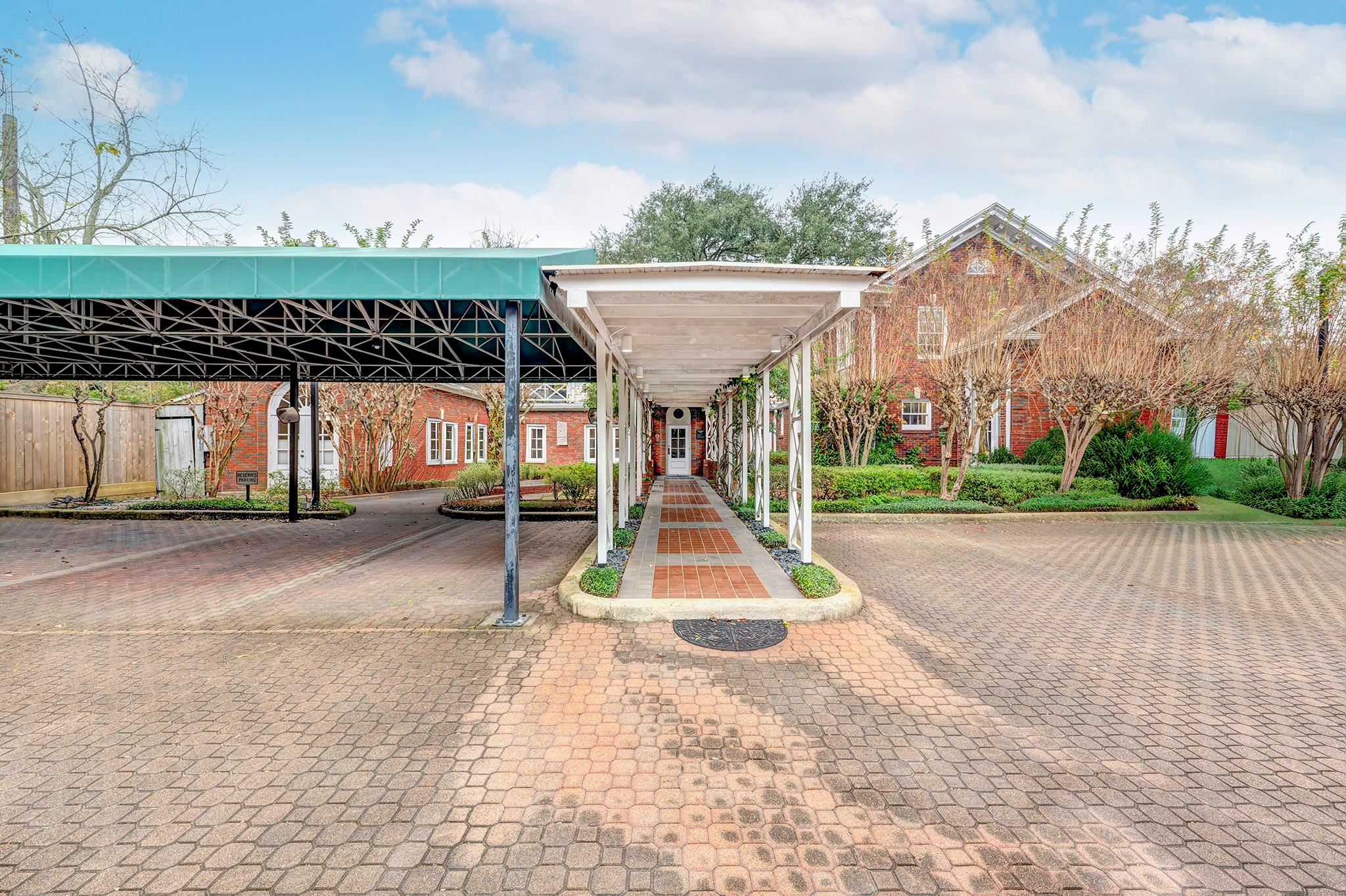 1215 Barkdull Street