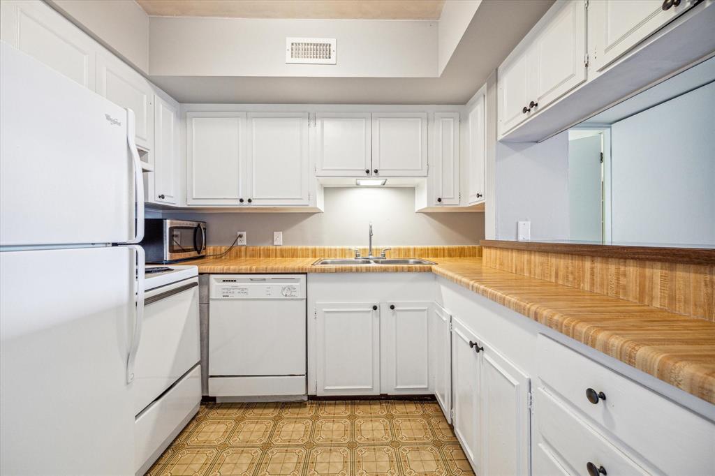 5353 Institute Lane # 37