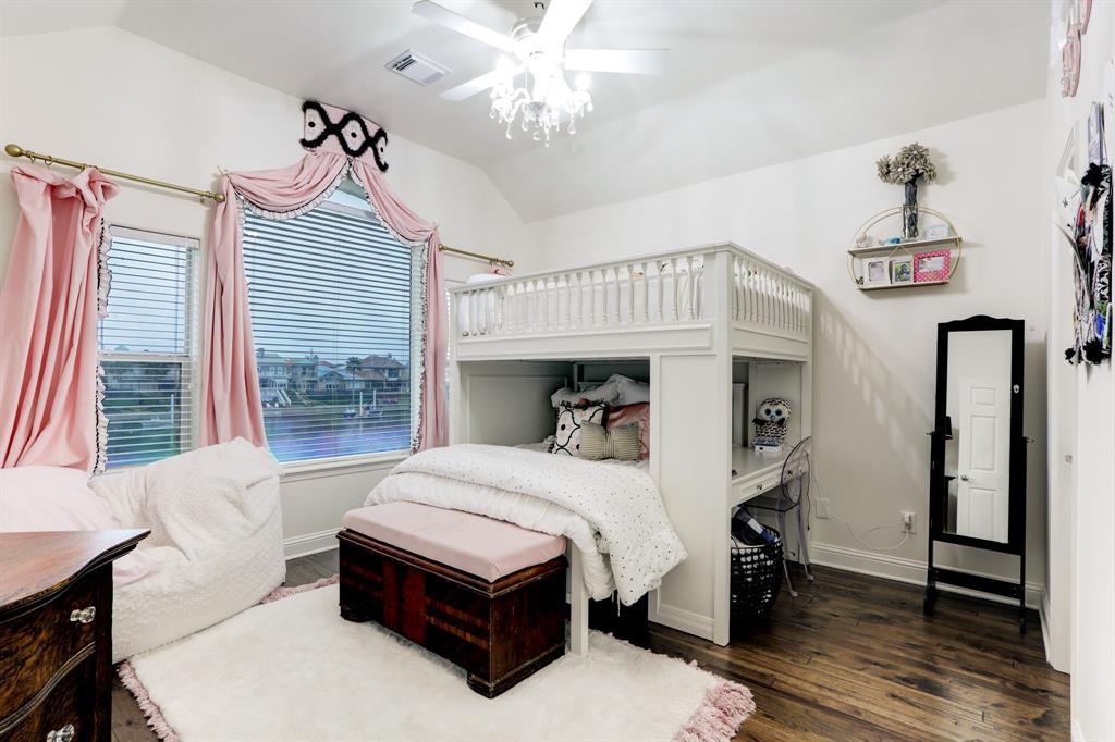 626 Northport Lane