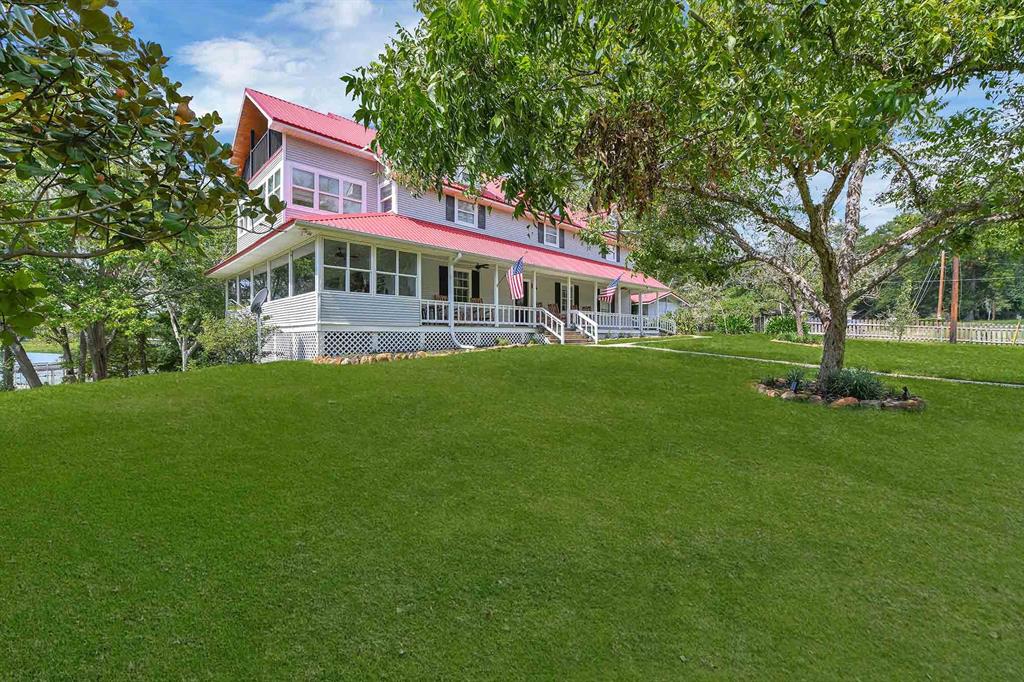 362 Marina Place