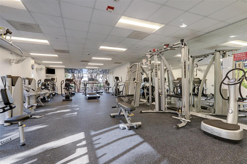 2929 Buffalo Speedway # A1611