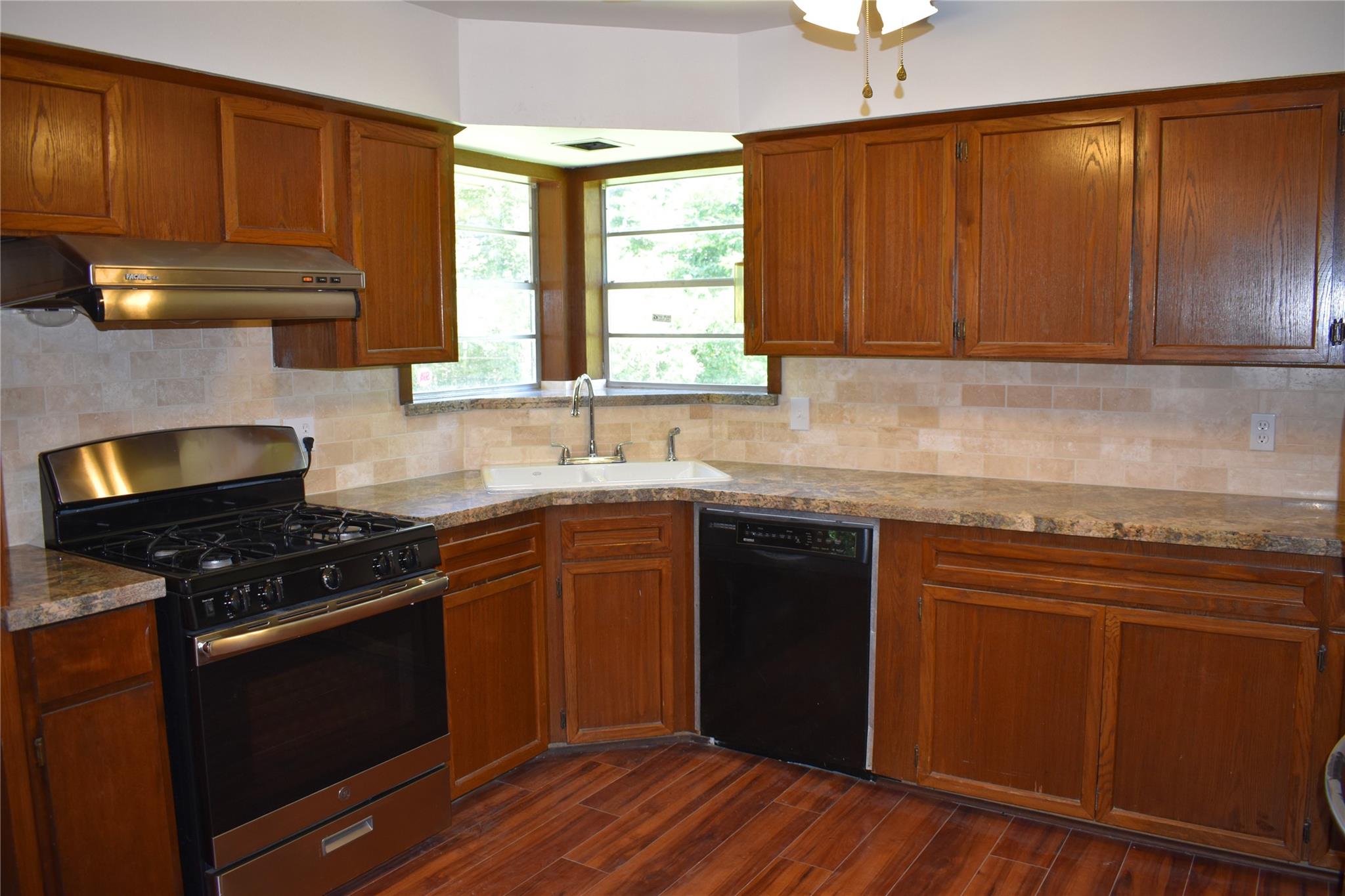 5126 Beechnut Street