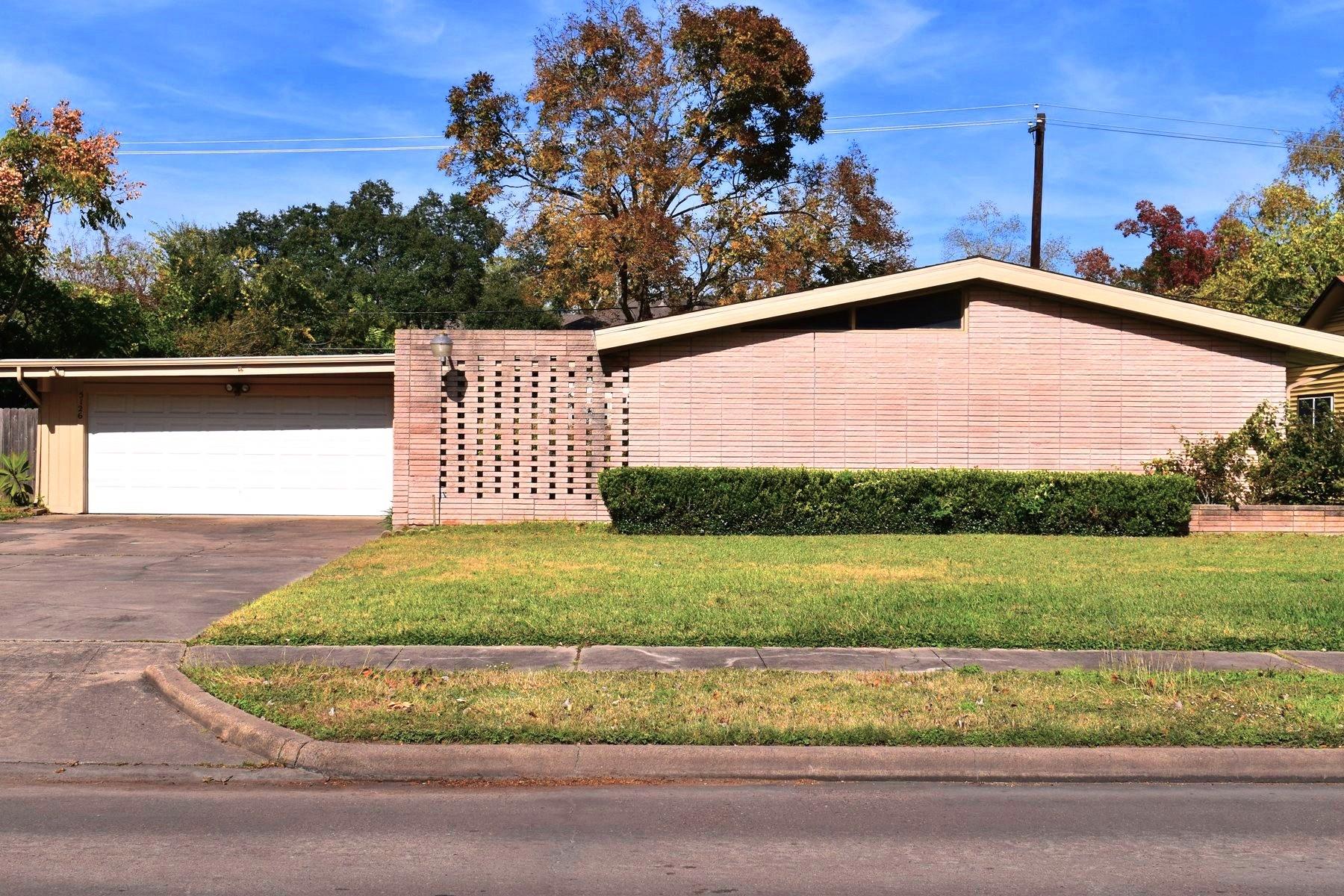 5126 Beechnut Street