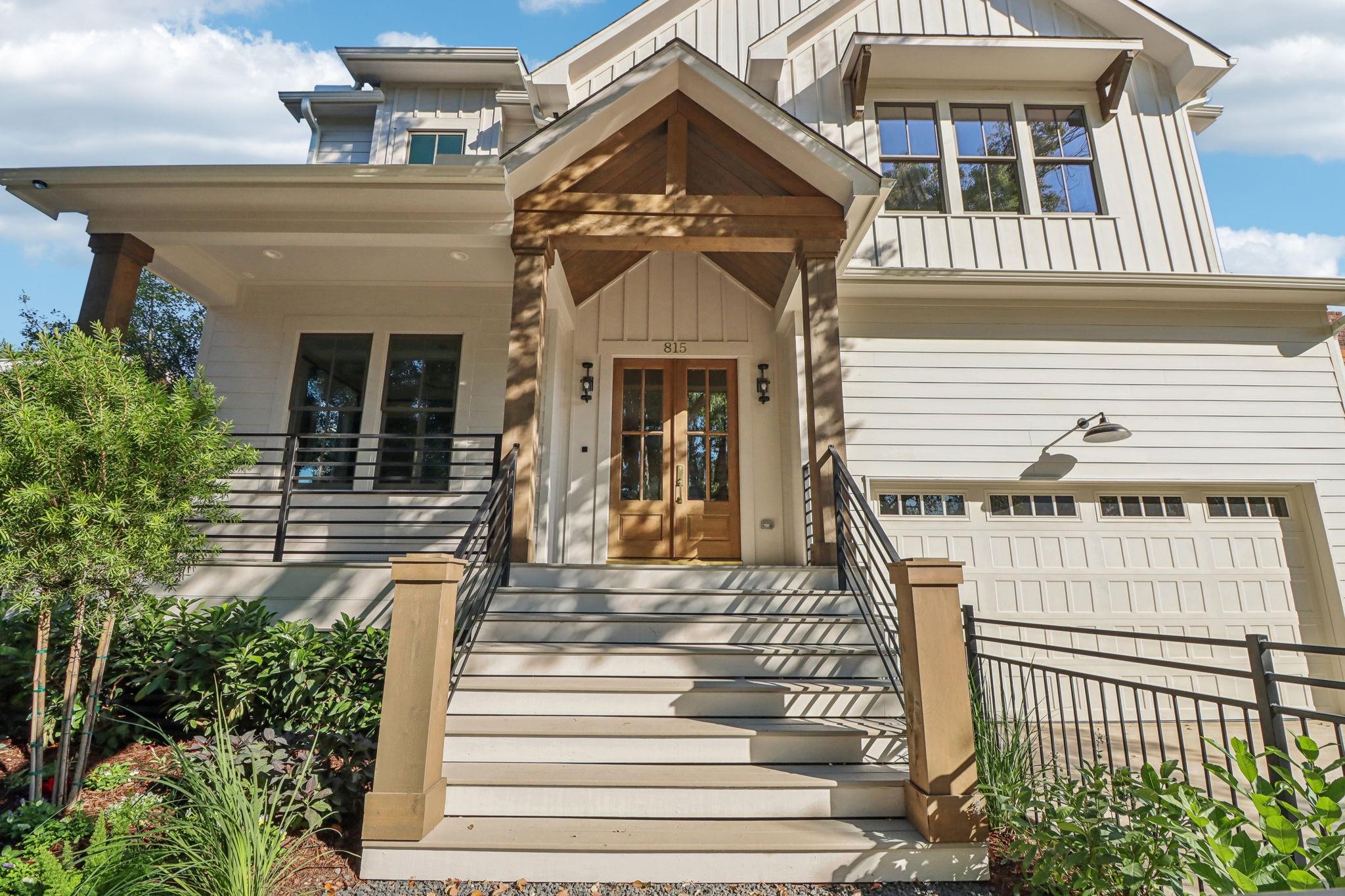 709 Ridge Street