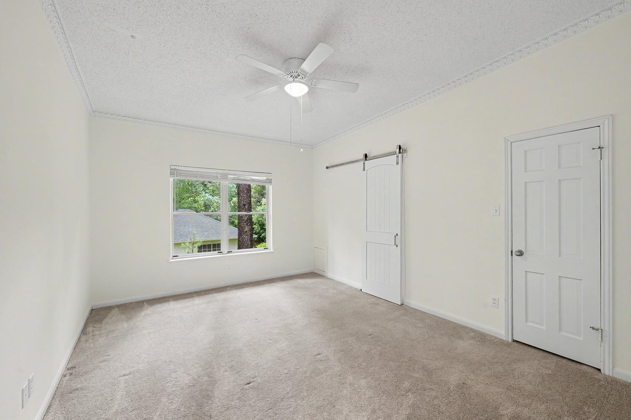 10811 Hunters Forest Drive