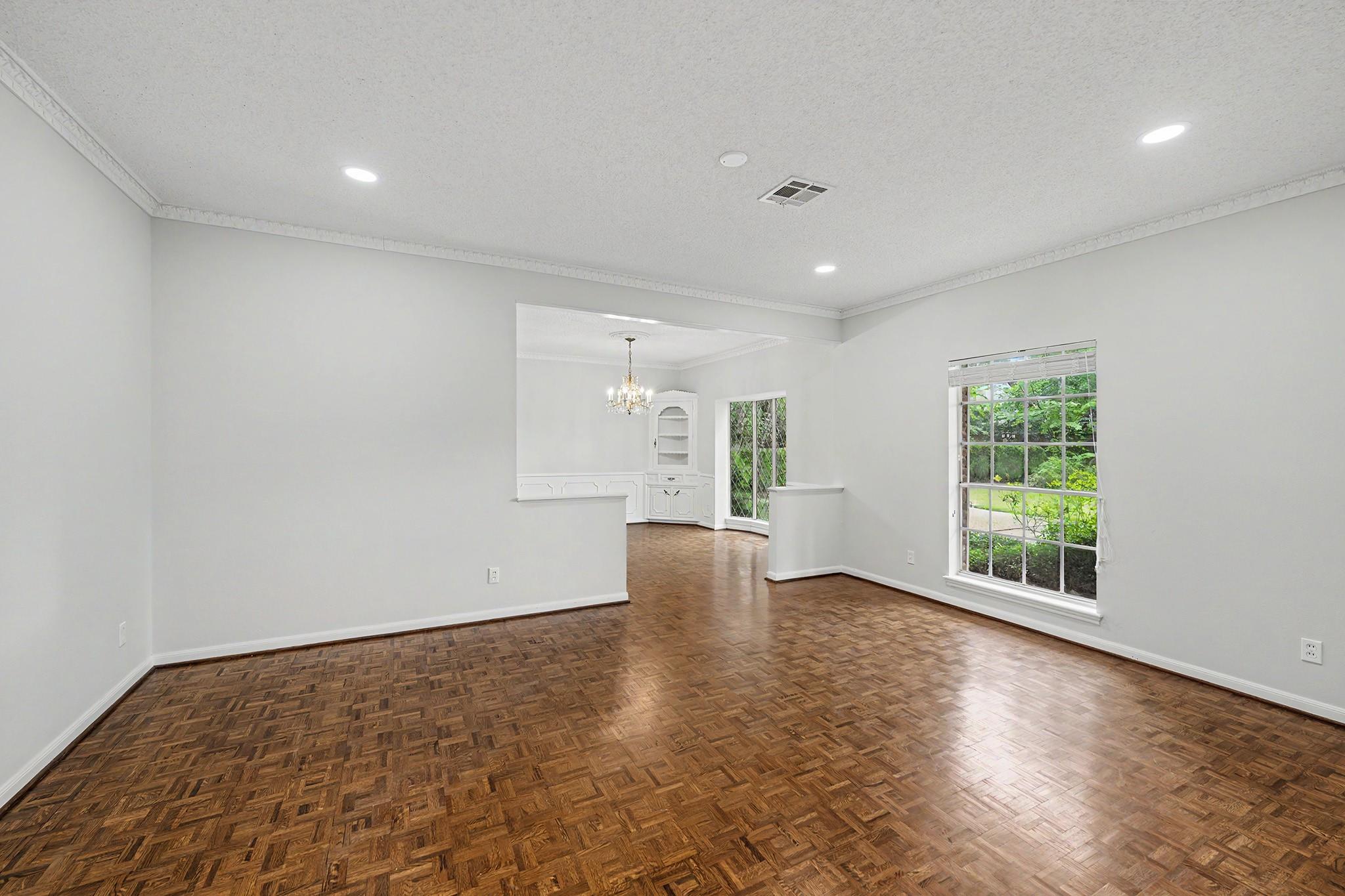 10811 Hunters Forest Drive