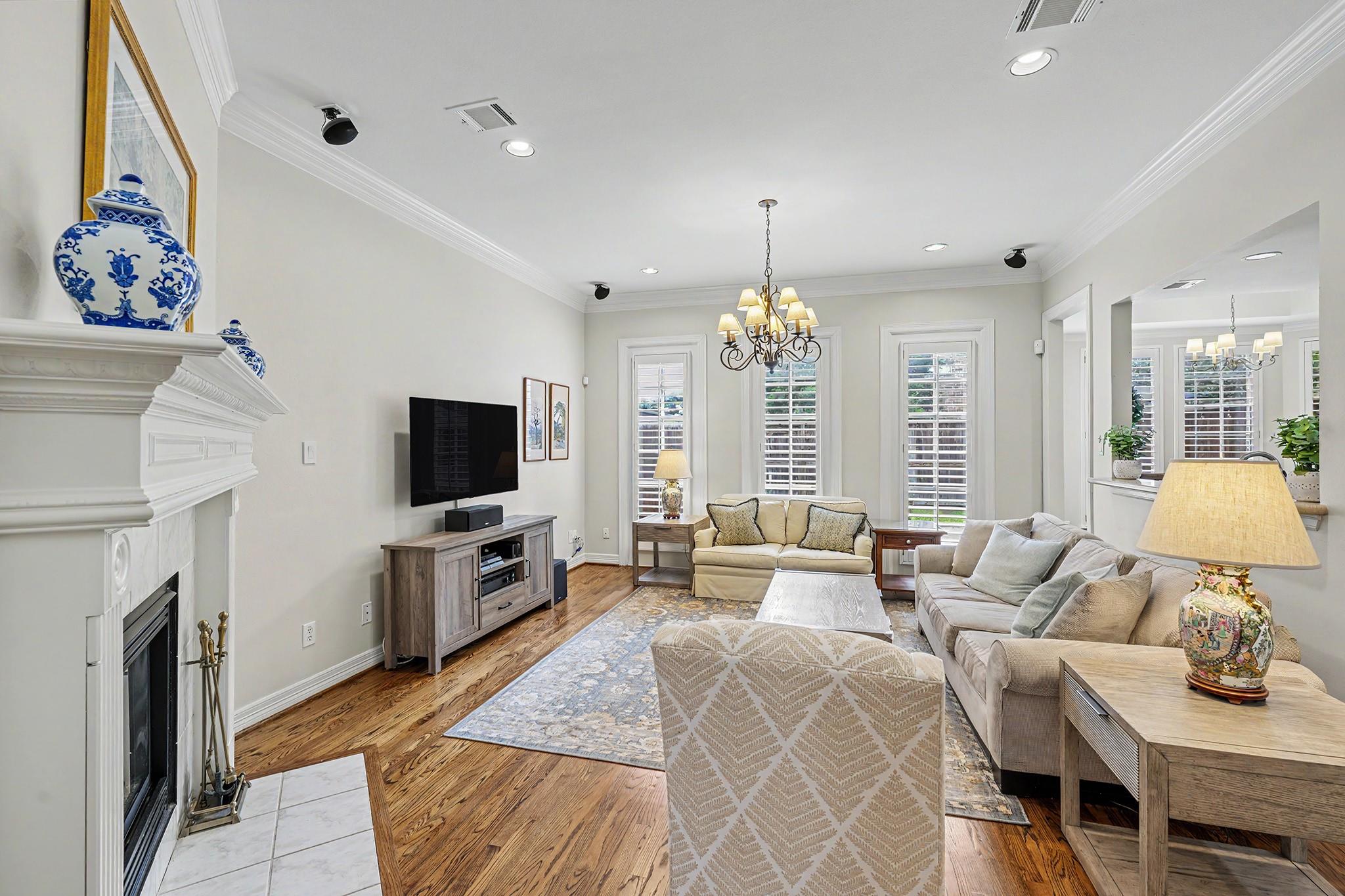 5886 Inwood Park Court