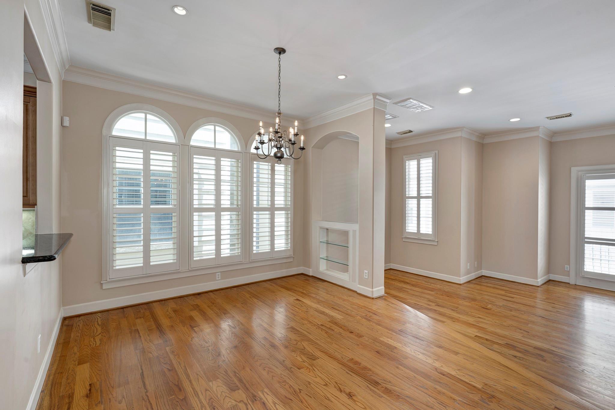 1523 Haddon # B
