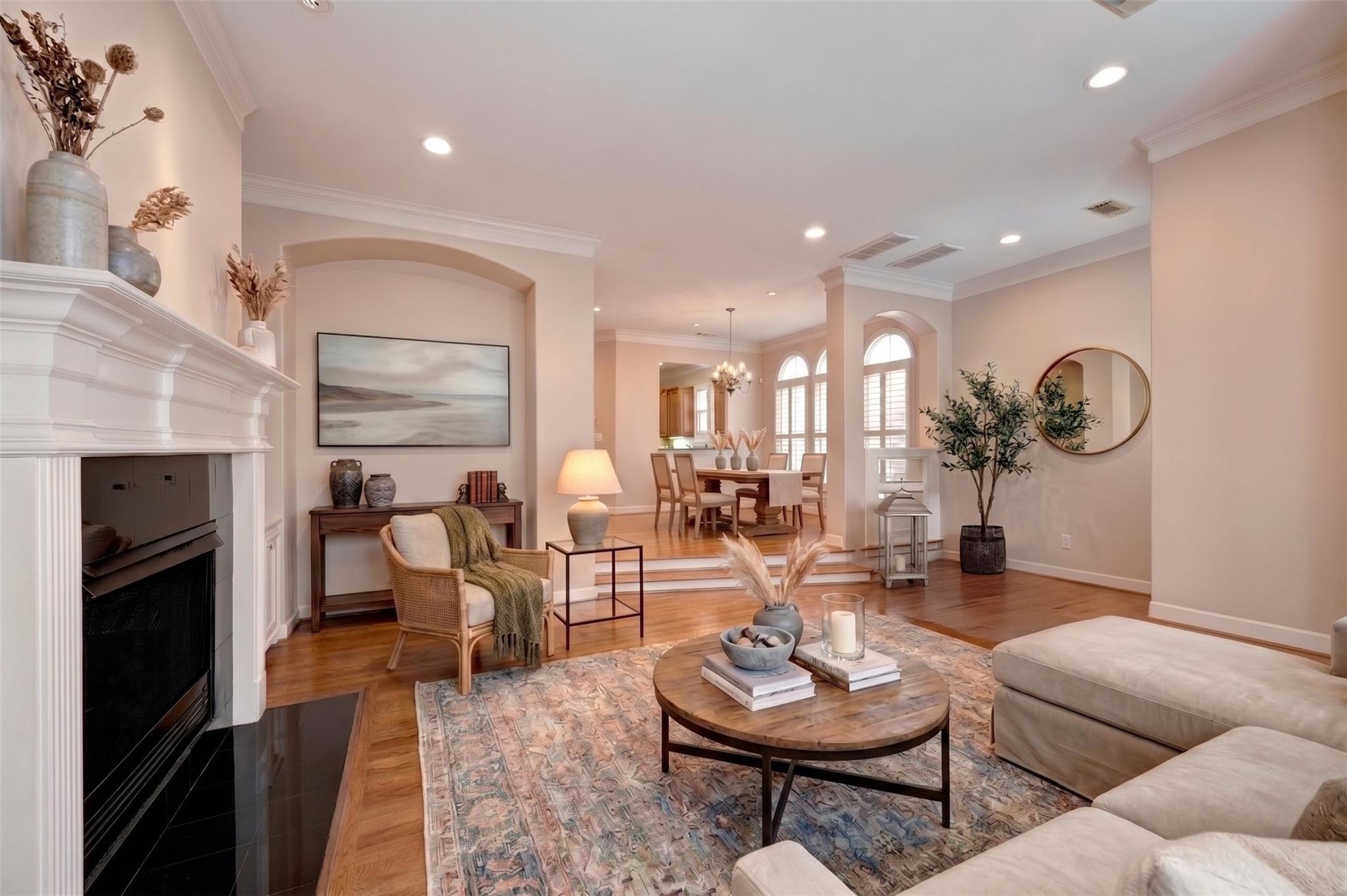 1523 Haddon # B