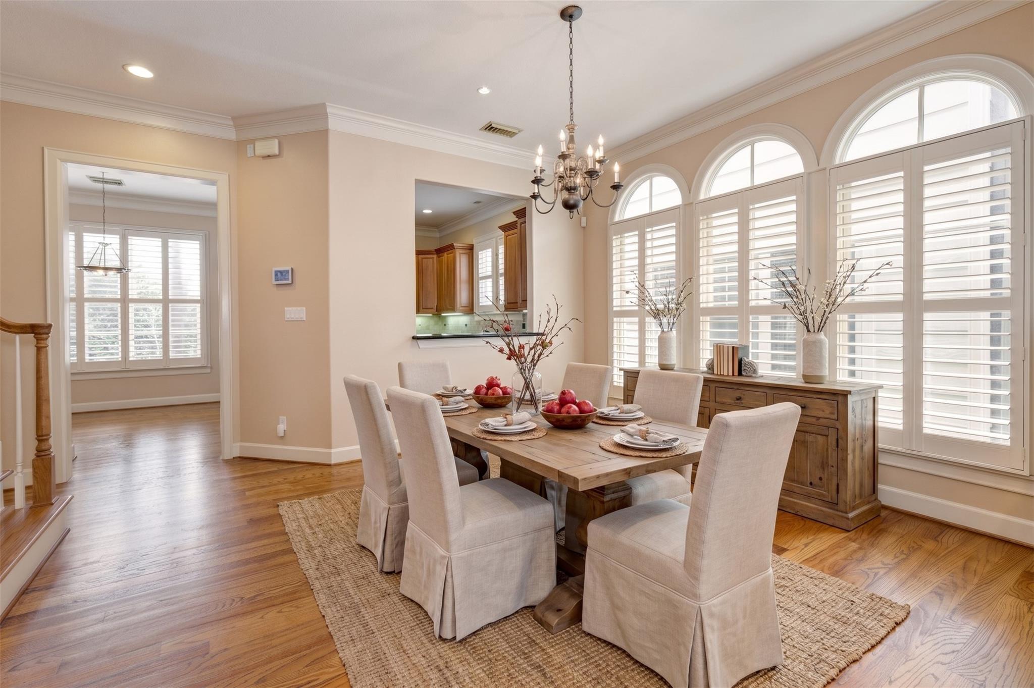 1523 Haddon # B
