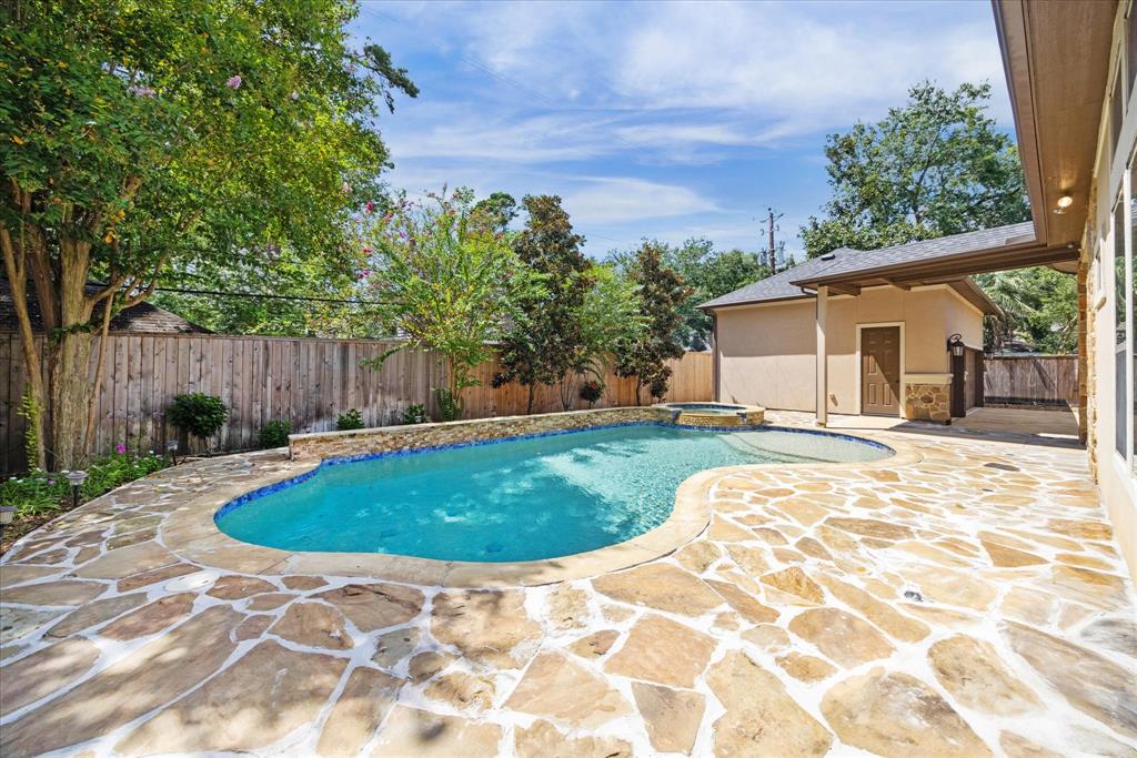 119 Warrenton Drive