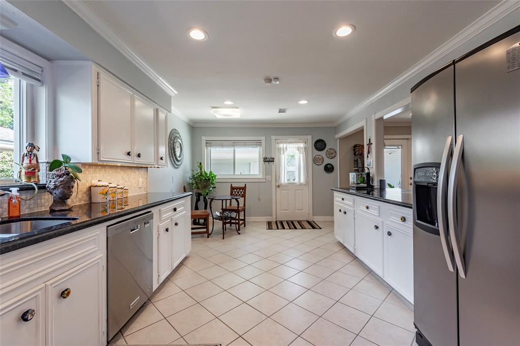 4326 Willowbend Boulevard