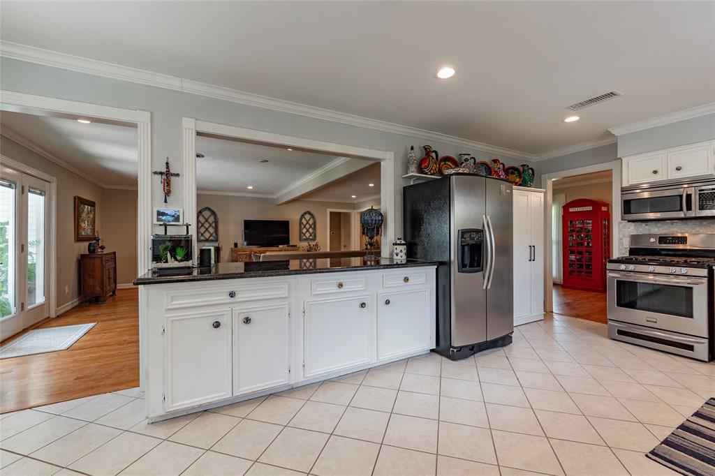 4326 Willowbend Boulevard
