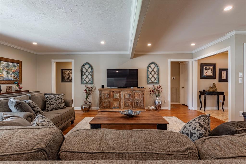 4326 Willowbend Boulevard