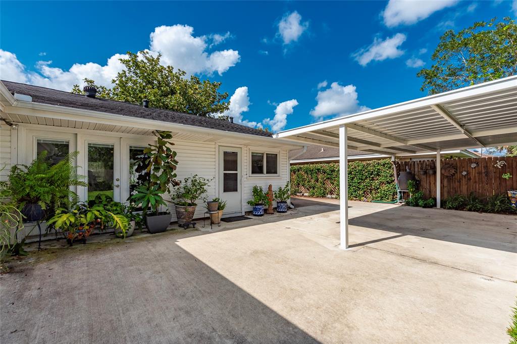 4326 Willowbend Boulevard
