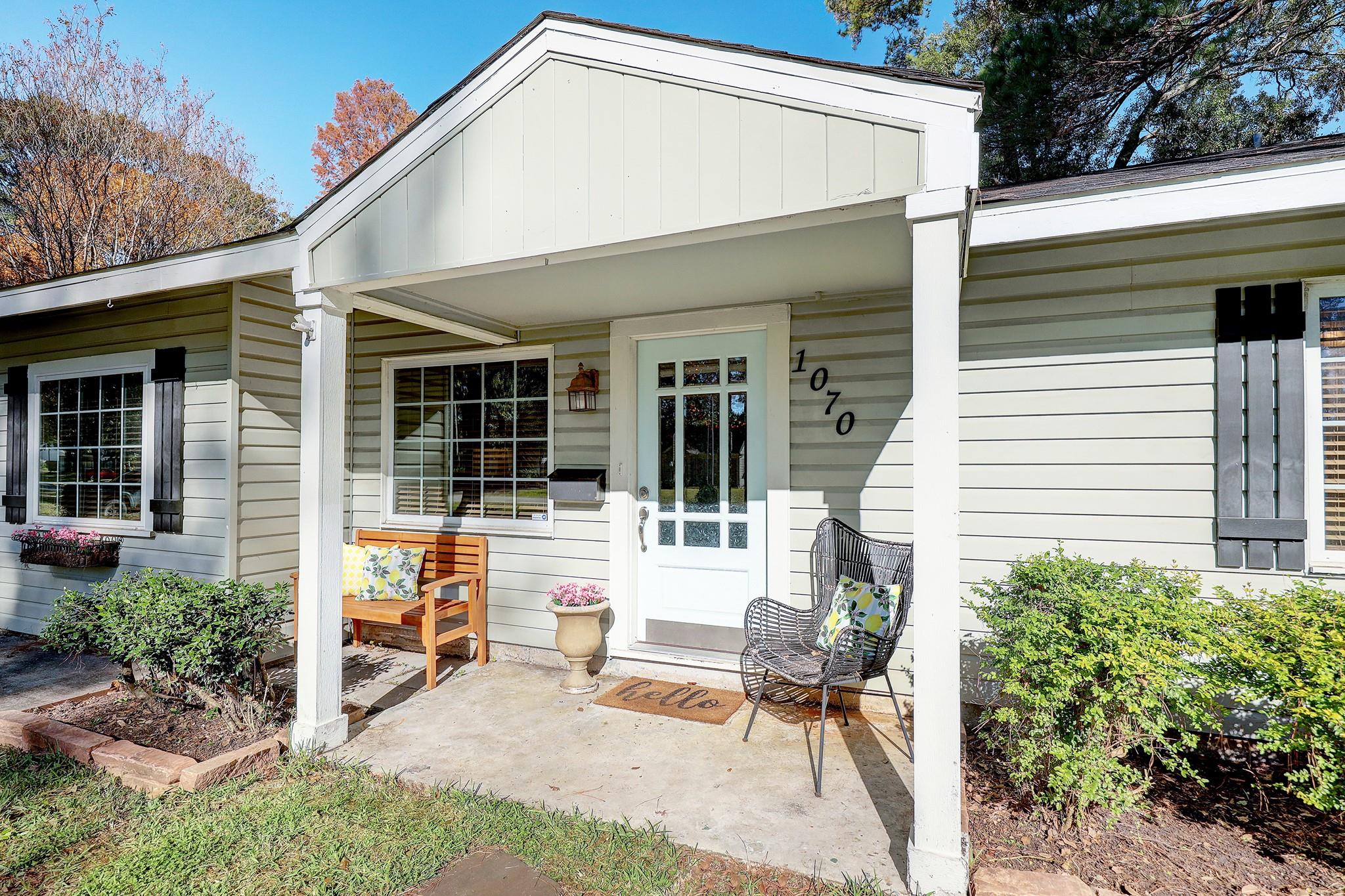1070 Lamonte Lane