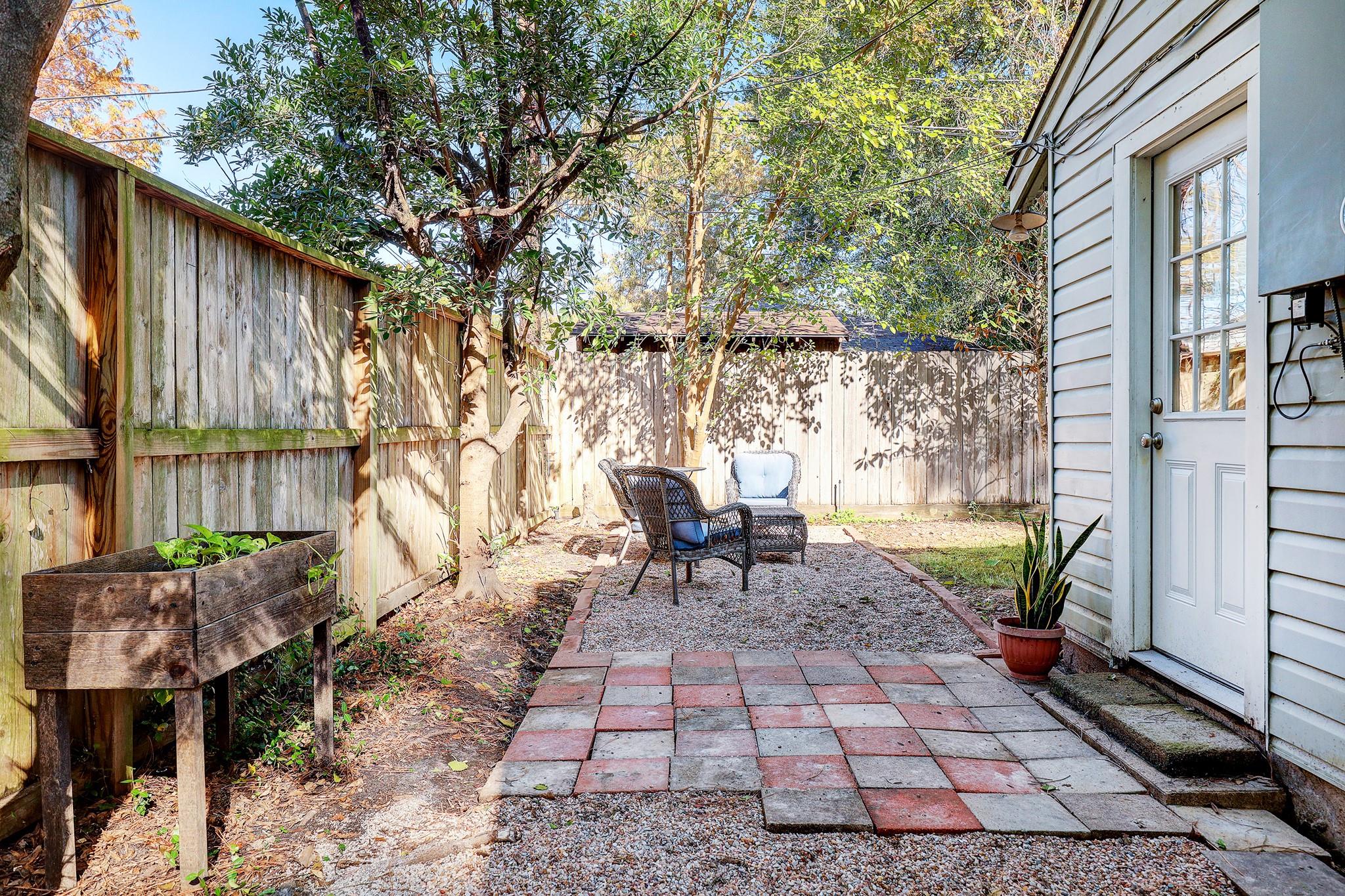 1070 Lamonte Lane