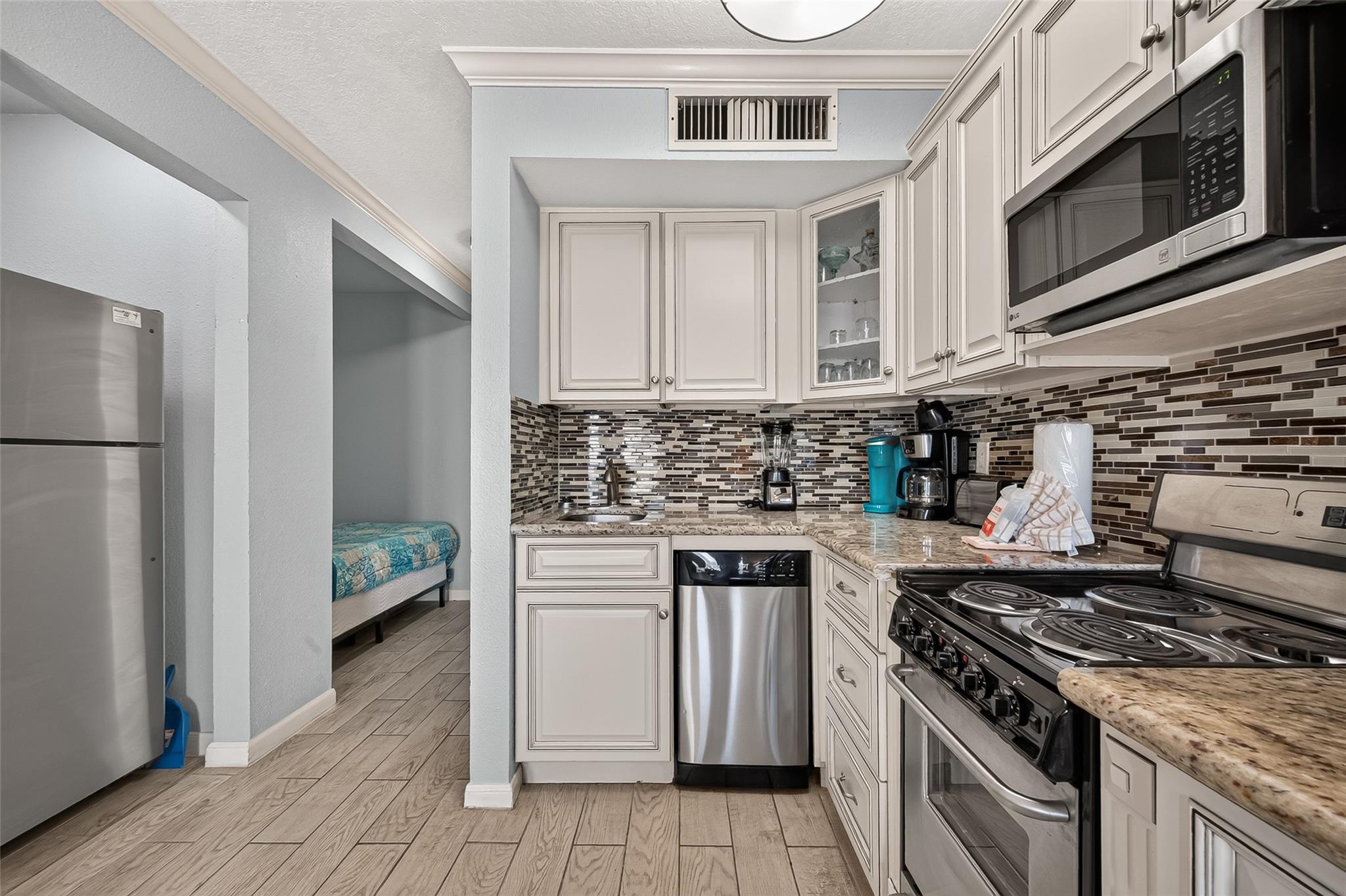 6300 Seawall Boulevard # 9203
