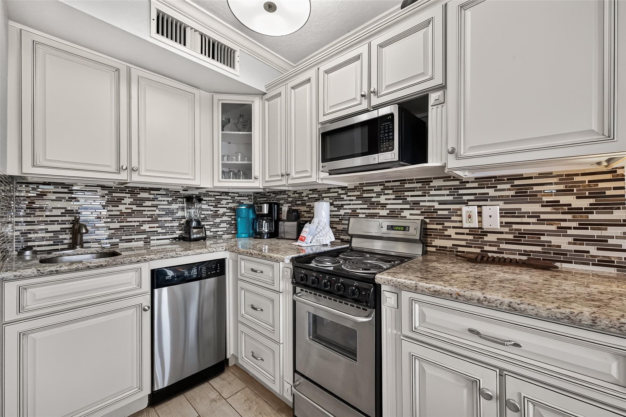 6300 Seawall Boulevard # 9203