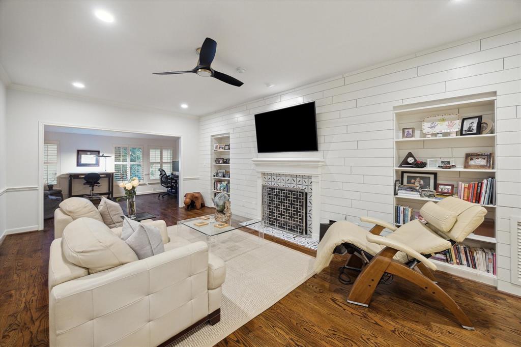 2902 West Lane Drive