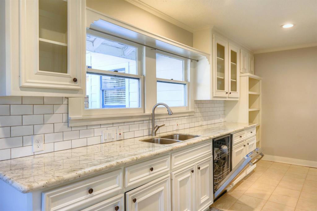 401 E 18th Street