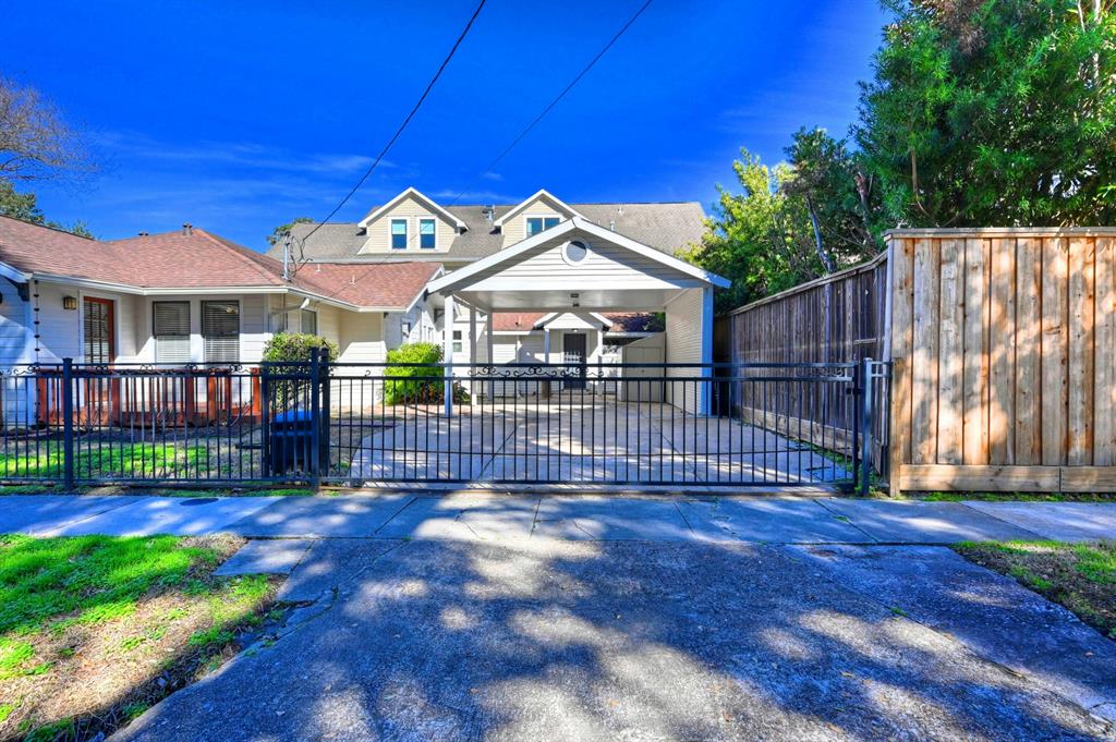 401 E 18th Street