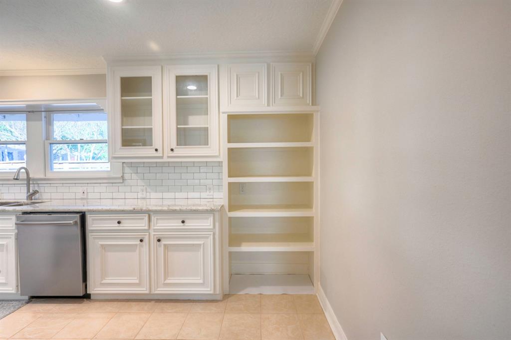 401 E 18th Street