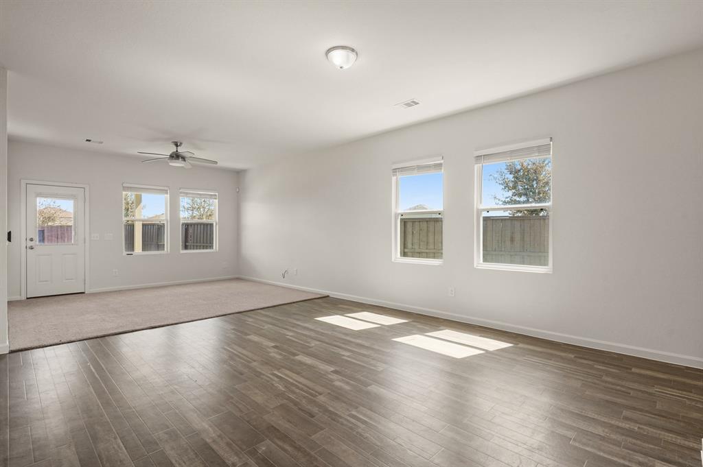 1041 White Birch Lane