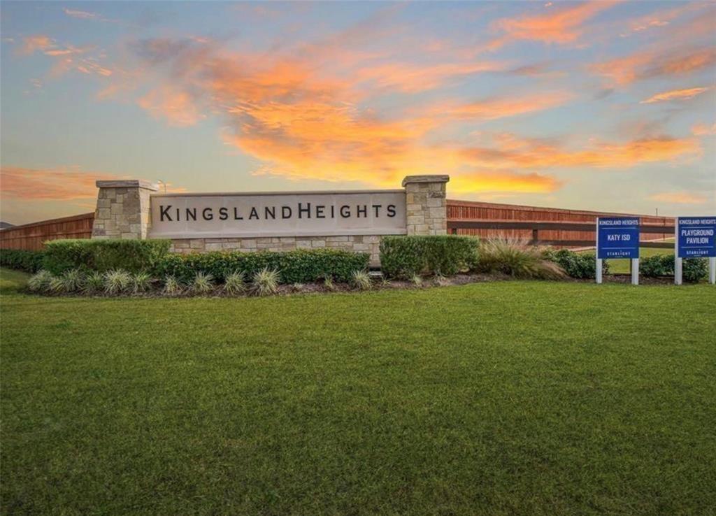 1041 White Birch Lane