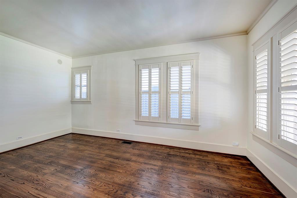 609 W 17th Street