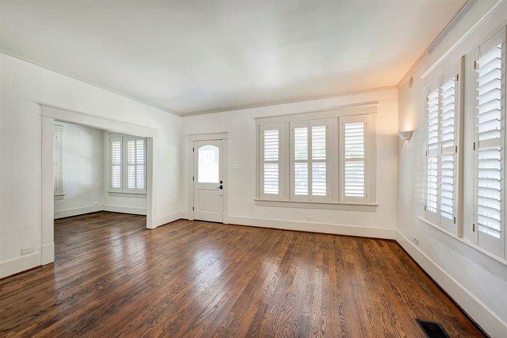 609 W 17th Street