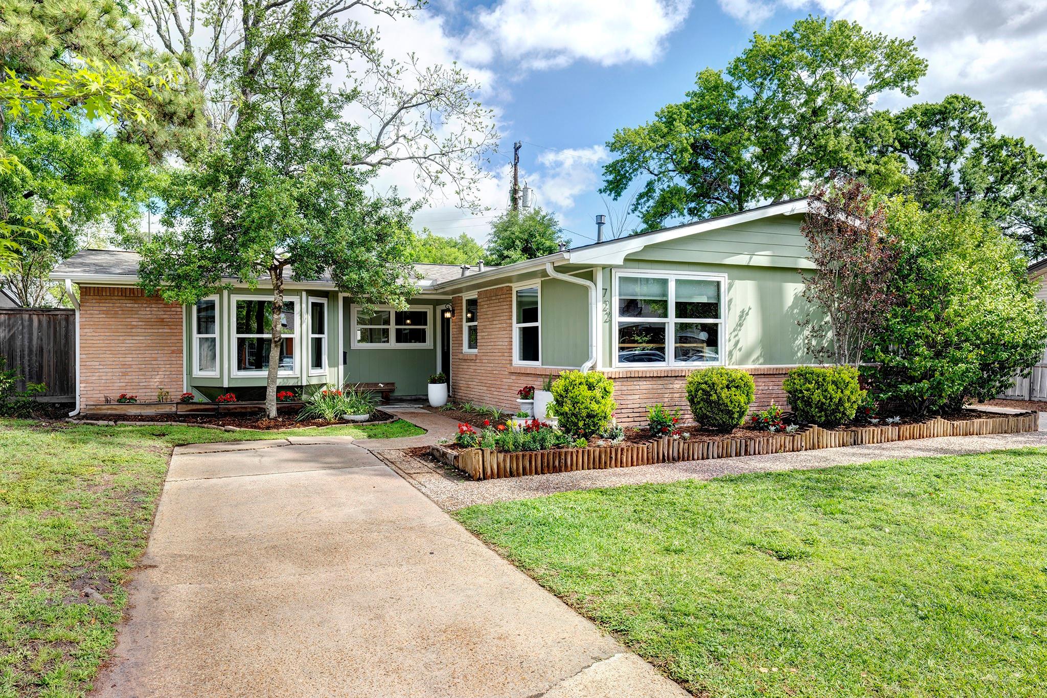 722 Azaleadell Drive