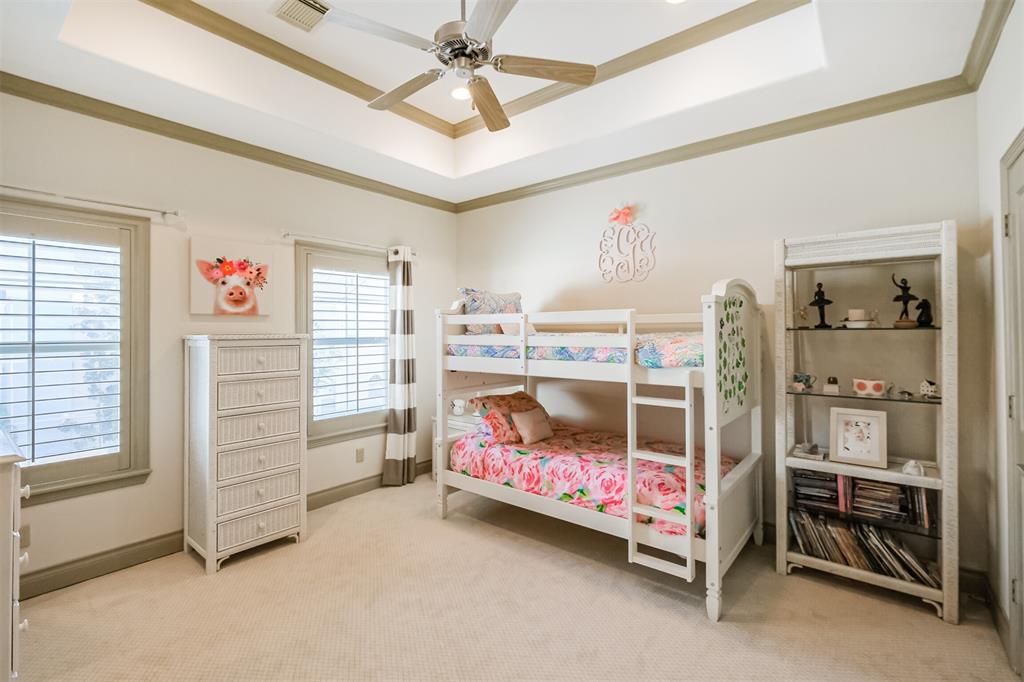 7611 E Jordan Cove