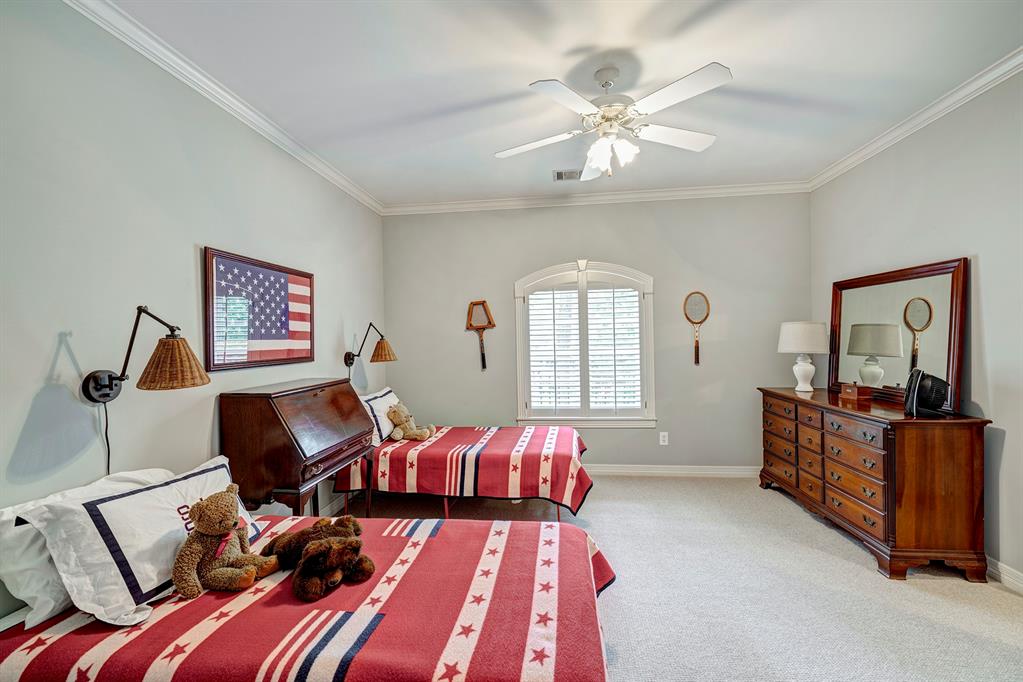 238 Warrenton Drive