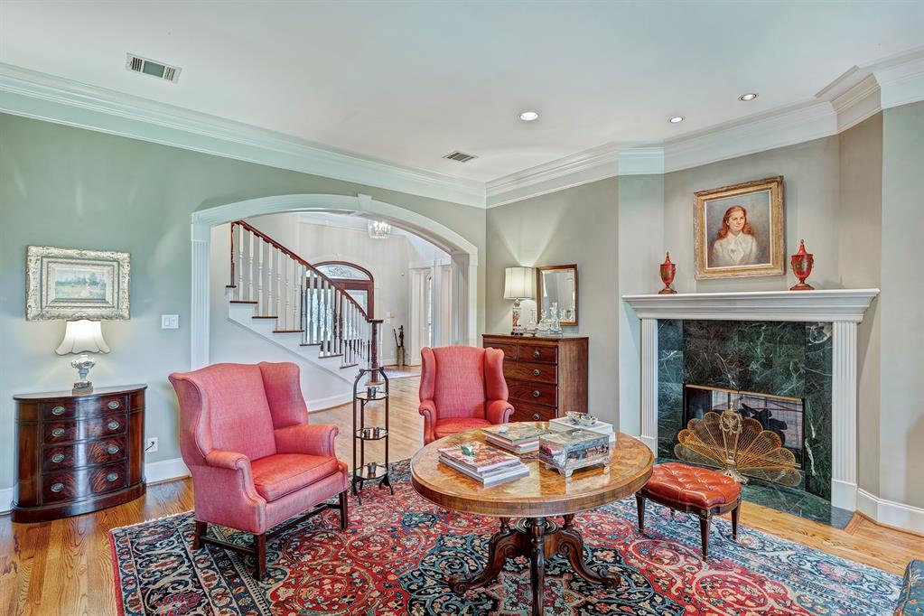 238 Warrenton Drive