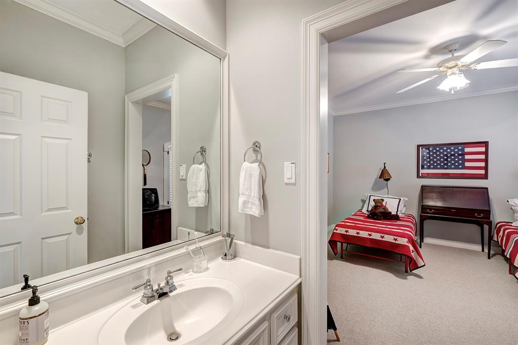 238 Warrenton Drive
