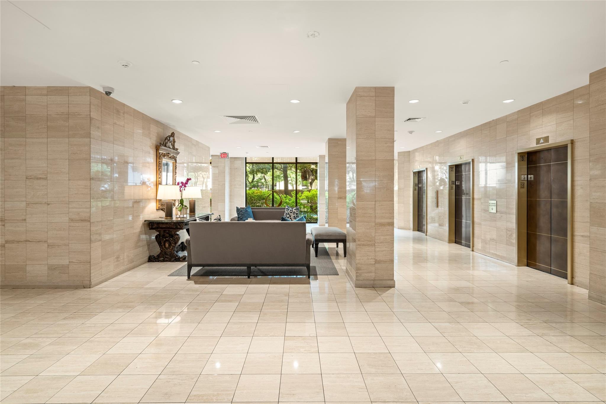 14 Greenway Plaza # 26O