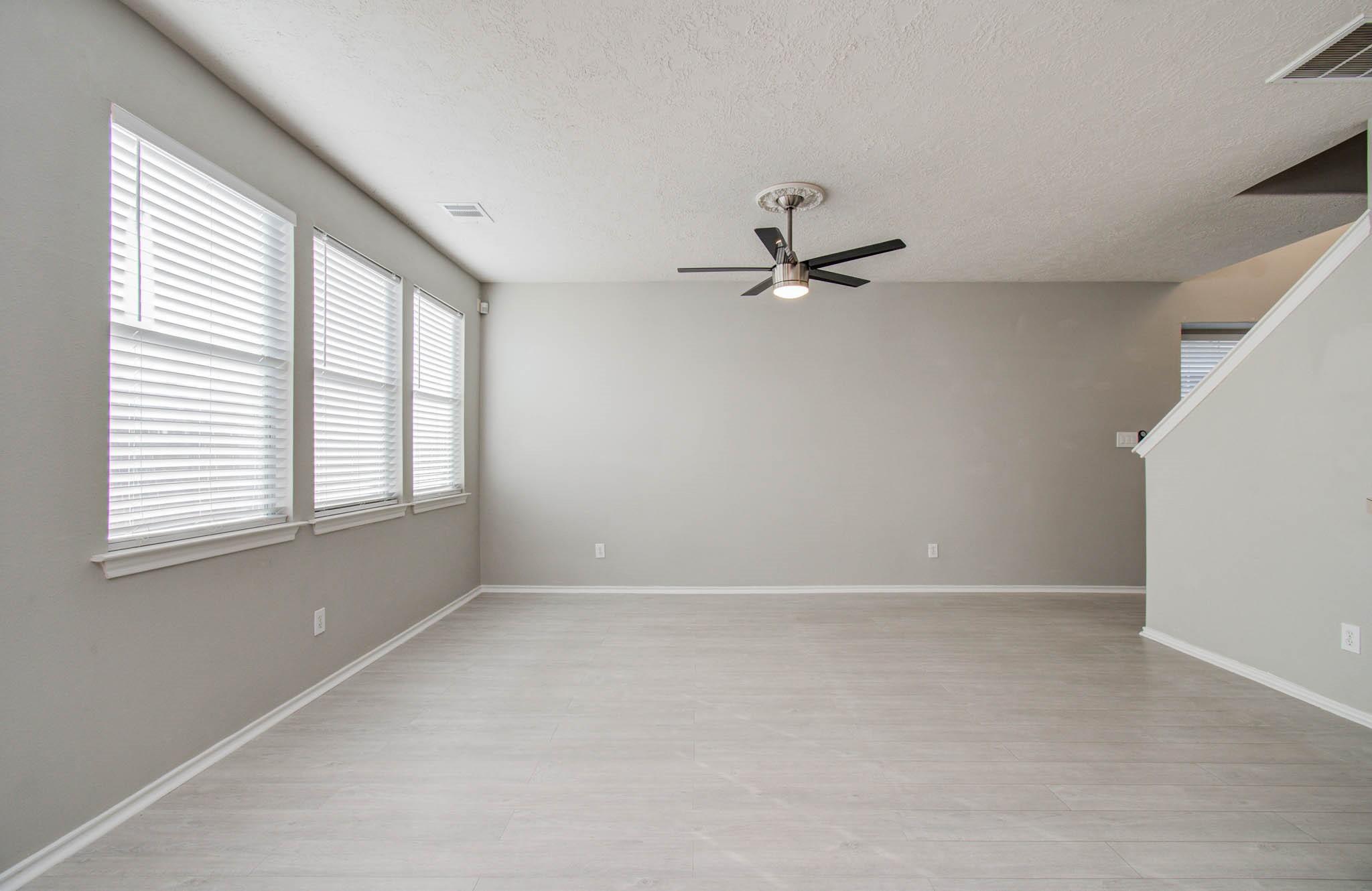 14319 Mirkwood Lane