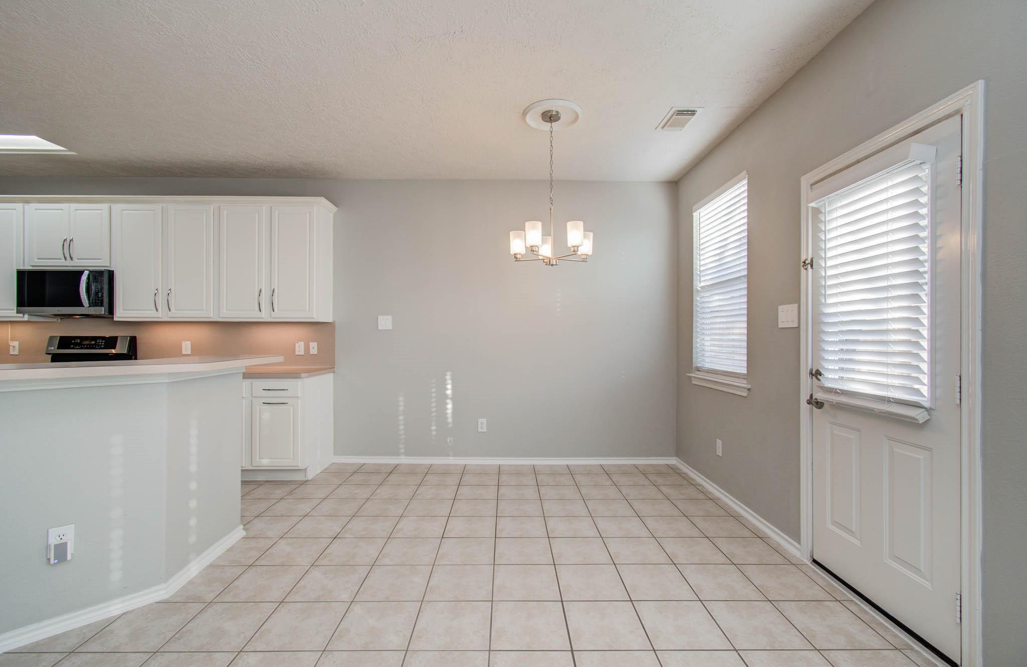 14319 Mirkwood Lane