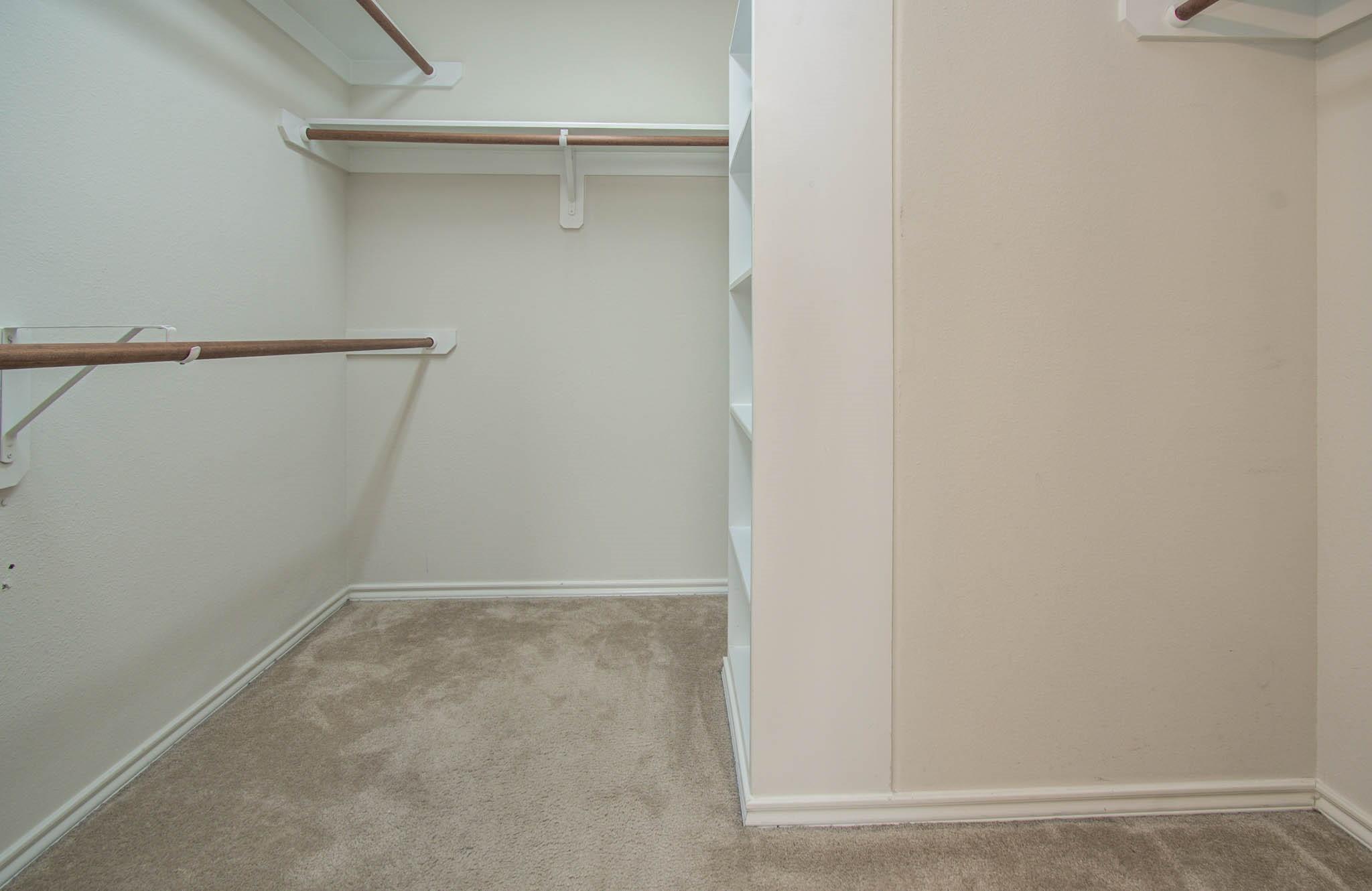 14319 Mirkwood Lane