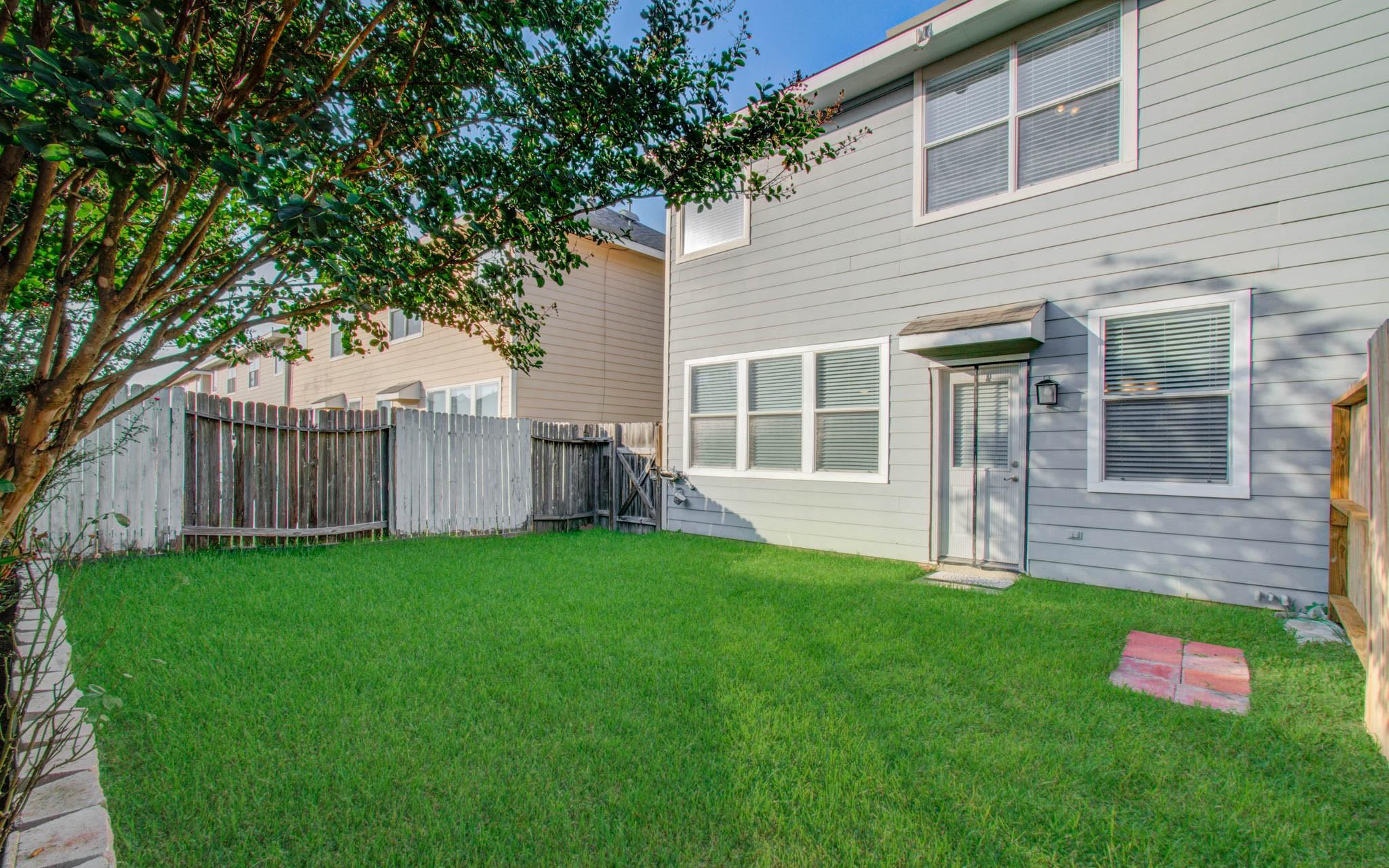 14319 Mirkwood Lane
