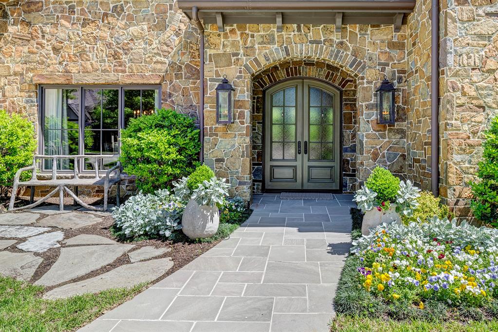 18 Greyton Lane